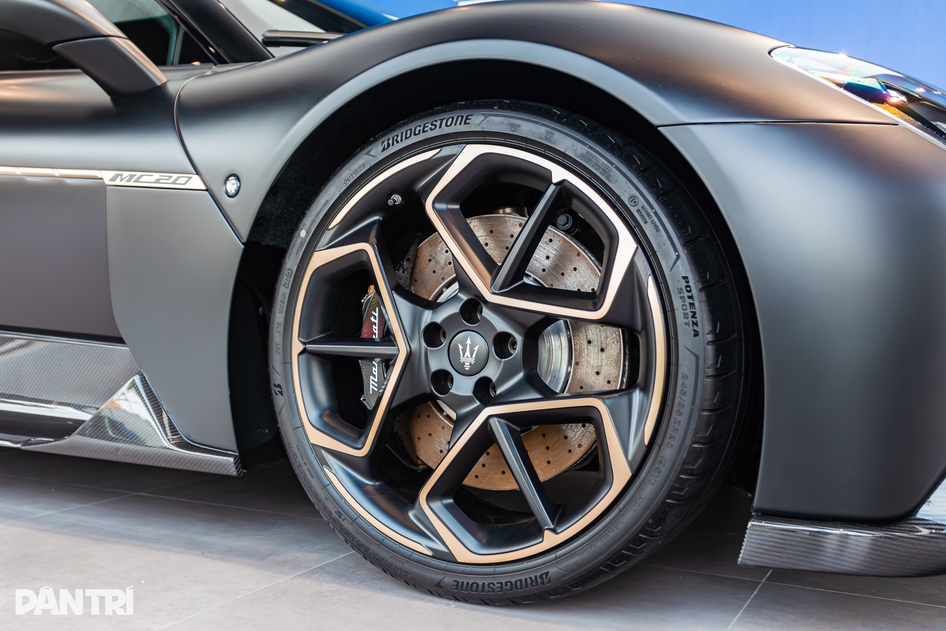 Chào giá hơn 22 tỷ, siêu xe Maserati MC20 bản độc nhất Việt Nam có gì? - 6 Chào giá hơn 22 tỷ, siêu xe Maserati MC20 bản độc nhất Việt Nam có gì? - 6