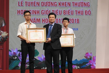 Hà Nội tuyên dương gần 1.000 học sinh giỏi tiêu biểu năm học 2017 - 2018