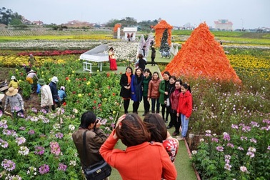 Nông dân Hà Nội bỏ tiền tỷ làm vườn thượng uyển