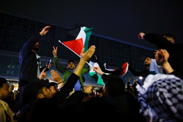 Lệnh ngừng bắn Israel - Hamas: Cú hích xoay chuyển cục diện Trung Đông?