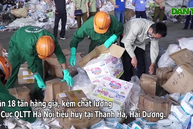 Hà Nội: Tiêu hủy 18 tấn xì gà, rượu, thực phẩm