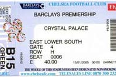 CĐV Premiership bị "bóc lột"!