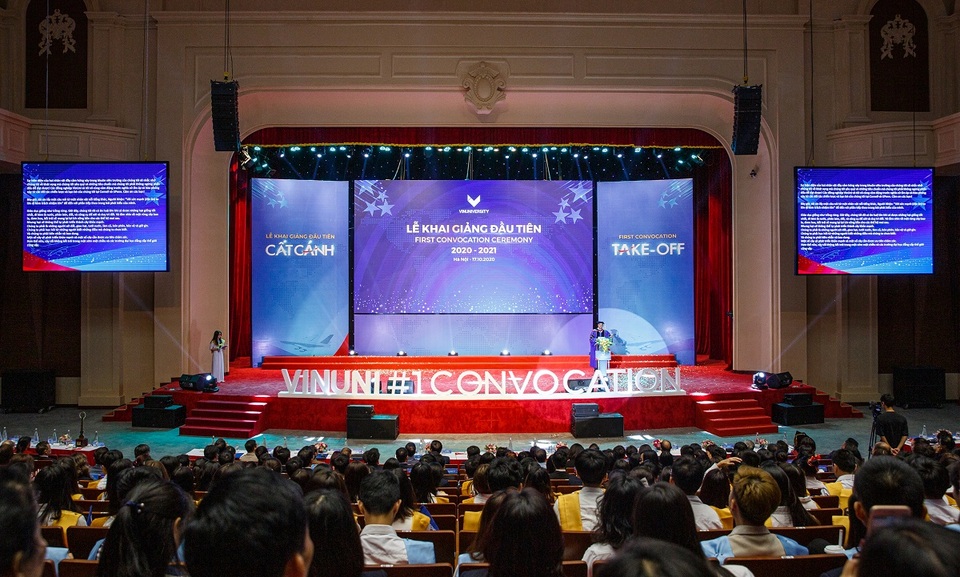 Trường đại học VinUni khai giảng năm học đầu tiên - 5 Trường đại học VinUni khai giảng năm học đầu tiên - 5