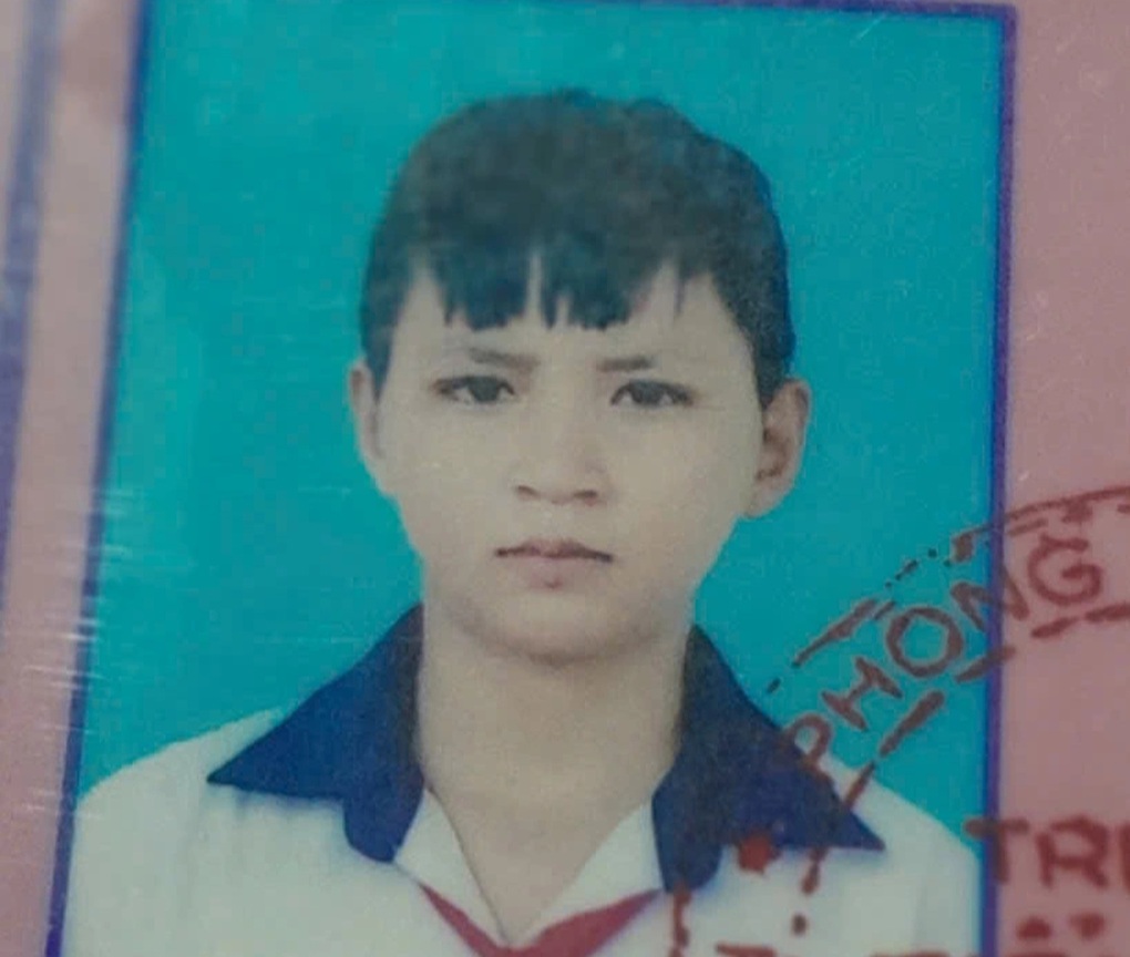 Bố ngủ vỉa hè, lang thang tìm con mất tích khắp Hà Nội - 1