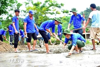 Tuổi trẻ Việt Nam tự hào, vững bước viết tiếp trang sử hào hùng