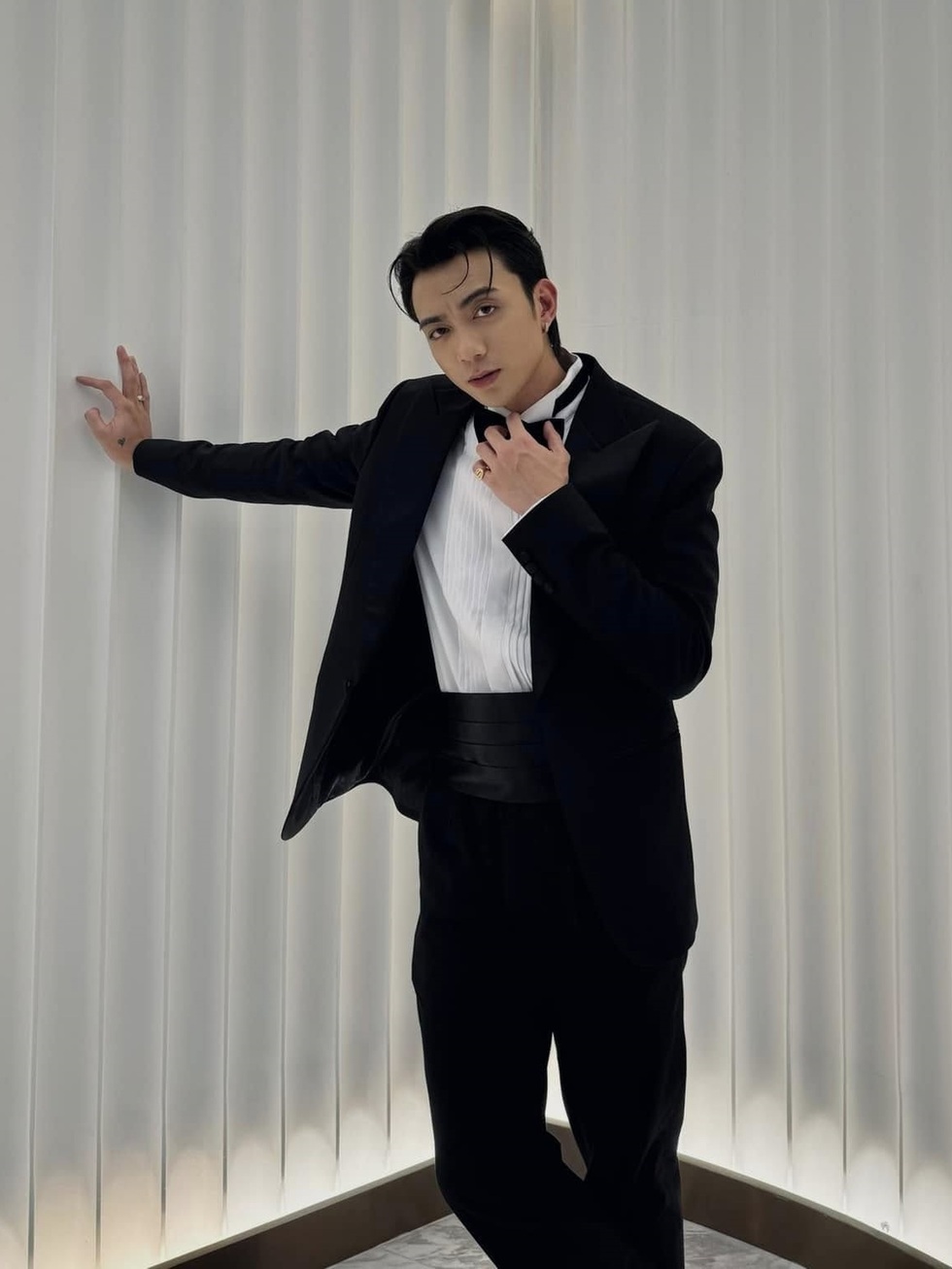 Ca sĩ SOOBIN: Tôi từng bị cười chê khi mang đàn bầu đi diễn, giờ khác rồi - 3 Ca sĩ SOOBIN: Tôi từng bị cười chê khi mang đàn bầu đi diễn, giờ khác rồi - 3