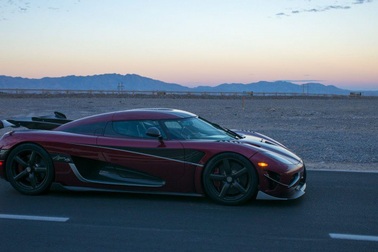 Bugatti Veyron Super Sport không còn là xe nhanh nhất thế giới