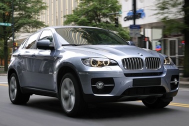 Xe BMW X6 ActiveHybrid ế hàng