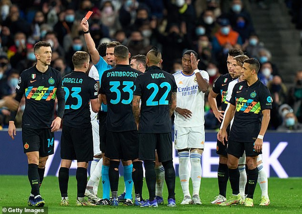 Đánh bại Inter Milan, Real Madrid giành ngôi đầu bảng - 4 Đánh bại Inter Milan, Real Madrid giành ngôi đầu bảng - 4