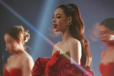 Á hậu Lona Kiều Loan khoe vũ đạo gợi cảm trong ca khúc mới