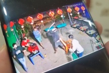 Tạm giữ 5 thanh niên xông vào nhà chém người ở Đồng Nai