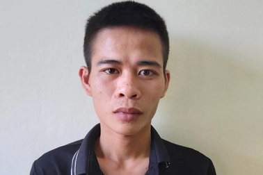 Khởi tố tài xế lùi xe bất cẩn khiến 2 người thương vong