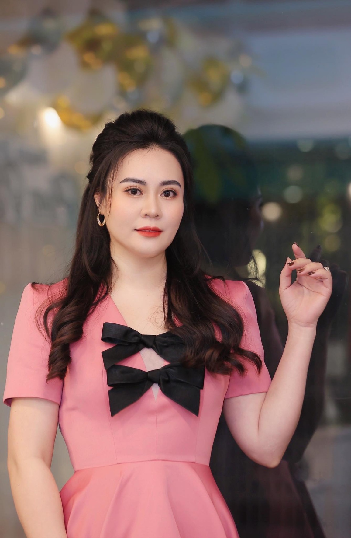 Diễn viên Phan Kim Oanh tham gia phim của đạo diễn Trọng Trinh - 3 Diễn viên Phan Kim Oanh tham gia phim của đạo diễn Trọng Trinh - 3