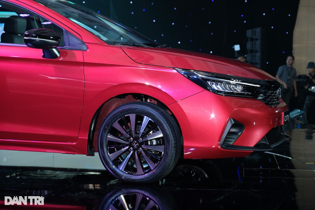 Honda City 2023 tăng giá 10-30 triệu đồng, thêm công nghệ an toàn chủ động - 4 Honda City 2023 tăng giá 10-30 triệu đồng, thêm công nghệ an toàn chủ động - 4