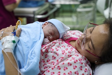 Từ 1/7, lao động nữ sinh con được nhận thêm hơn 1 triệu đồng