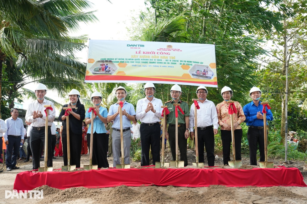 Phó Bí thư Cần Thơ chia sẻ về “người kể chuyện tử tế” giữa đời thường - 3 Phó Bí thư Cần Thơ chia sẻ về “người kể chuyện tử tế” giữa đời thường - 3