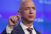 Ông chủ Amazon giàu đến mức tiêu 88.000 USD chỉ như người bình thường tiêu 1 USD