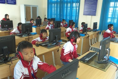 Hơn 65.000 thí sinh tham gia cuộc thi Olympic tiếng Anh trực tuyến