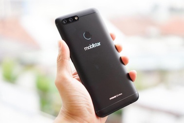 Khám phá smartphone duy nhất vừa selfie góc rộng vừa chụp hình xóa phông