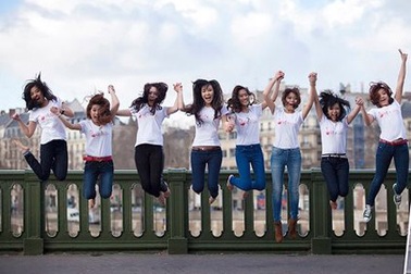 Cùng “chấm điểm” nữ sinh Việt tại Pháp qua ảnh