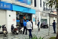 Dùng súng giả cướp ngân hàng ở Hà Nội