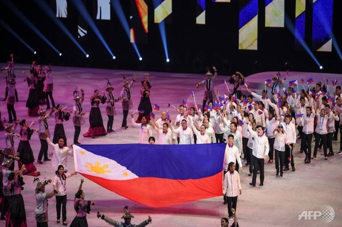 Bão lớn ảnh hưởng SEA Games, Philippines sơ tán hàng nghìn người - Ảnh 1. Bão lớn ảnh hưởng SEA Games, Philippines sơ tán hàng nghìn người - Ảnh 1.