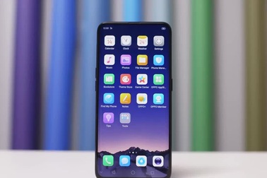 Thực tế smartphone Oppo Find X với thiết kế camera cực độc đáo