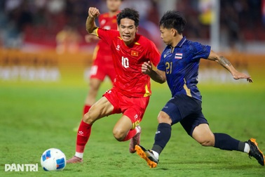 Báo Trung Quốc thán phục màn ngược dòng kinh điển của U22 Việt Nam