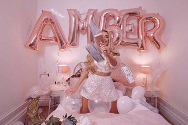 Amber Turner xinh đẹp và quyến rũ