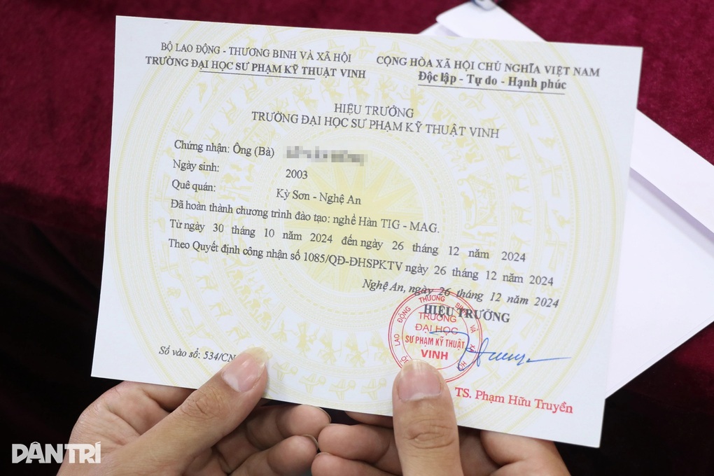Ngày rời trại thấm đẫm tình người của thanh niên từng lạc lối vì tình yêu - 2 Ngày rời trại thấm đẫm tình người của thanh niên từng lạc lối vì tình yêu - 2