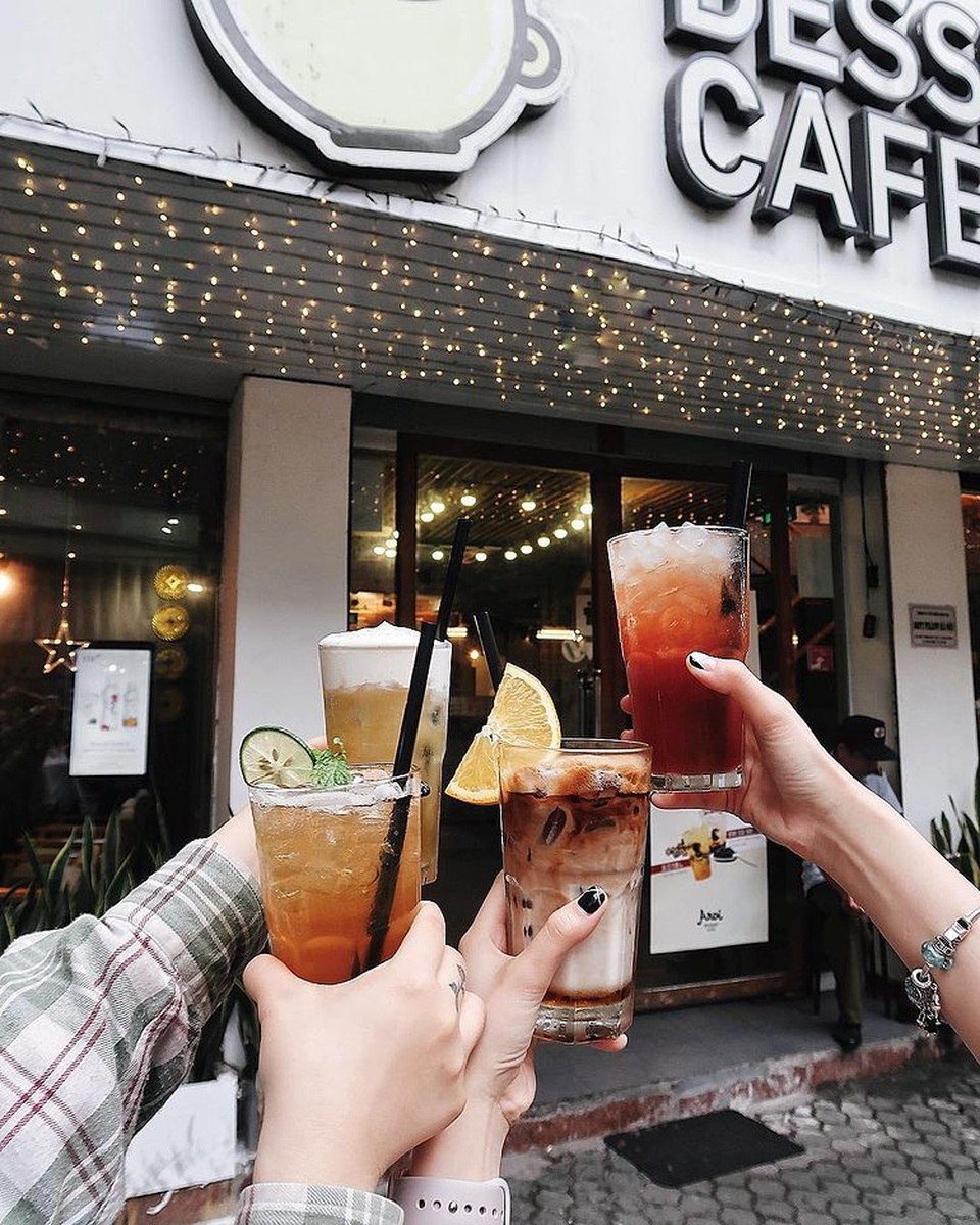 4 quán cà phê mở 24/24 cho team cú đêm ở Hà Nội - 3