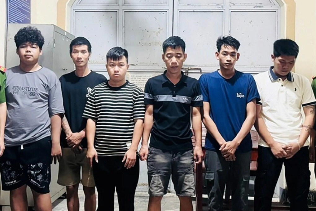 Đường dây ma túy cỏ nhắm vào học sinh, công nhân, giao dịch 10 tỷ đồng - 1
