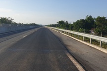 Cho phép thu phí trở lại trên cao tốc Đà Nẵng - Quảng Ngãi