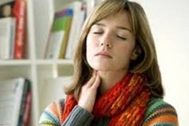 Bài thuốc dân gian trị khản tiếng, mất tiếng do viêm thanh quản