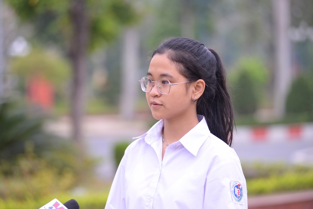 Tân Hiệp Phát trao 150 phần học bổng cho các em học sinh khó khăn tại Hà Nam - 1