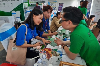 TPHCM: Cung ứng 15.000 việc làm tới lao động thất nghiệp thời Covid-19