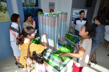 Bất động sản năm mới, hàng mới khó “ra lò”