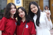 Trai xinh gái đẹp hội tụ tại buổi bế giảng THPT Phan Đình Phùng