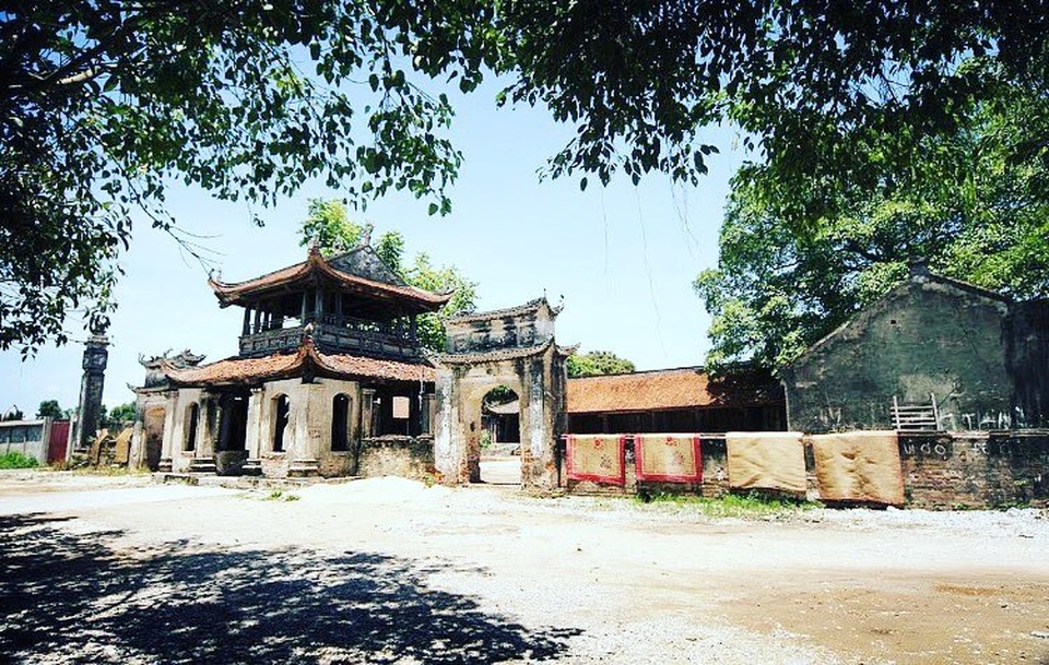 Ghé thăm 5 ngôi chùa nổi tiếng linh thiêng, cầu may mắn đầu năm ở Hà Nội - 5 Ghé thăm 5 ngôi chùa nổi tiếng linh thiêng, cầu may mắn đầu năm ở Hà Nội - 5