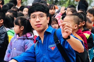 Ngày Quốc khánh, chàng trai 9x viết lá đơn xúc động tình nguyện chống dịch