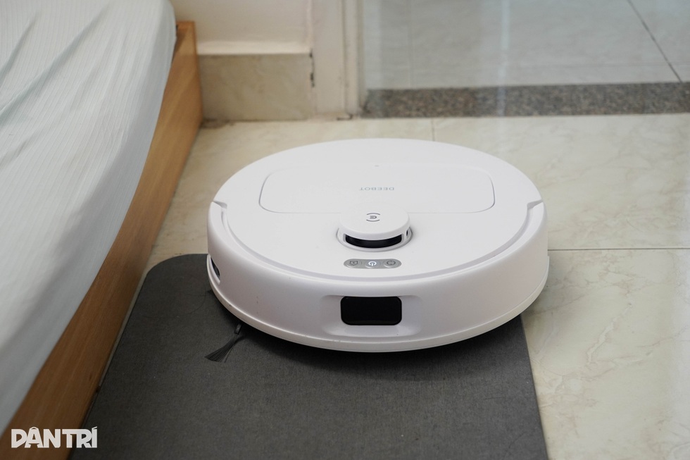 Trải nghiệm robot hút bụi lau nhà Ecovacs Deebot N30 Pro Omni - 9