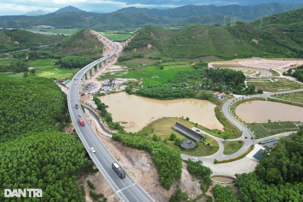 Bộ GTVT phản hồi ý kiến cử tri Đà Nẵng về cao tốc Hòa Liên - Cam Lộ - 2 Bộ GTVT phản hồi ý kiến cử tri Đà Nẵng về cao tốc Hòa Liên - Cam Lộ - 2