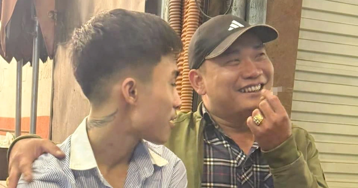 View - Món quà đặc biệt trong cuộc "tầm nã" 300 cây số đêm 8/3 | Báo Dân trí