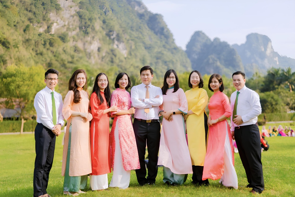 Vietcombank Hưng Yên ngăn chặn vụ khách hàng chuyển tiền do bị lừa đảo - 2 Vietcombank Hưng Yên ngăn chặn vụ khách hàng chuyển tiền do bị lừa đảo - 2