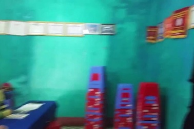 Lớp học xóa mù chữ đặc biệt ở vùng biển Phú Diên - Huế