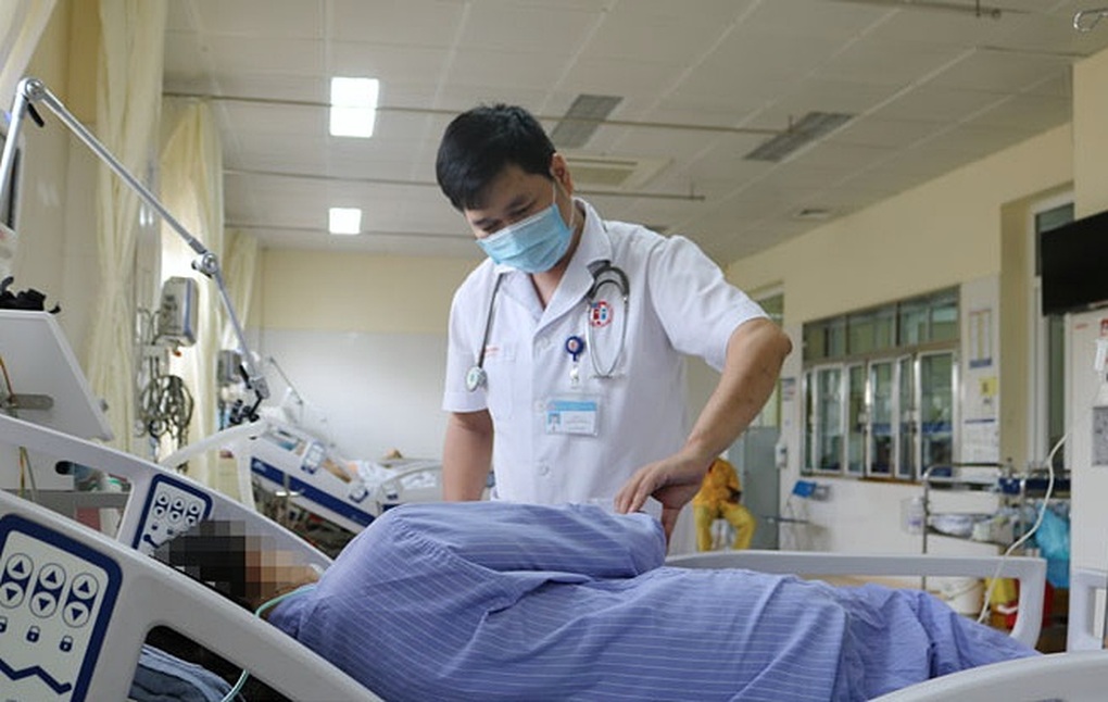 Sốt, ho kéo dài - triệu chứng cảnh báo nhiều bệnh lý phổi nguy hiểm - 1 Sốt, ho kéo dài - triệu chứng cảnh báo nhiều bệnh lý phổi nguy hiểm - 1
