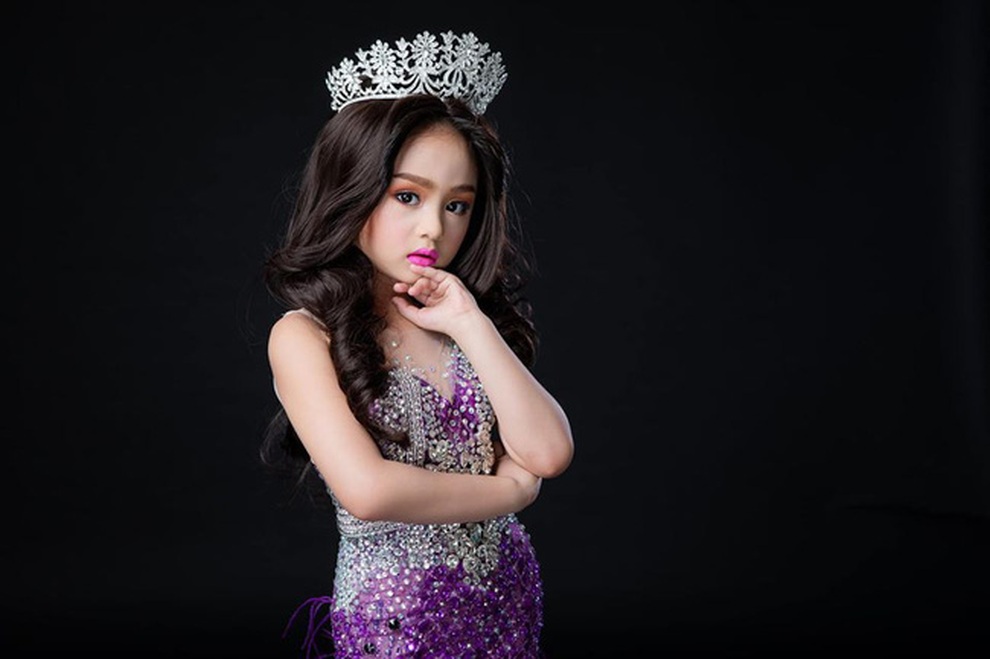 Hoa hậu nhí Baifern Freya từng gây sốt hai năm trước giờ ra sao? - 5 Hoa hậu nhí Baifern Freya từng gây sốt hai năm trước giờ ra sao? - 5