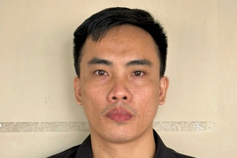 Kẻ chủ mưu vụ dàn cảnh đánh bài ăn tiền để cướp tài sản đã đầu thú