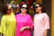 Phố cổ Hội An chật kín du khách trong ngày cuối cùng kỳ nghỉ Tết