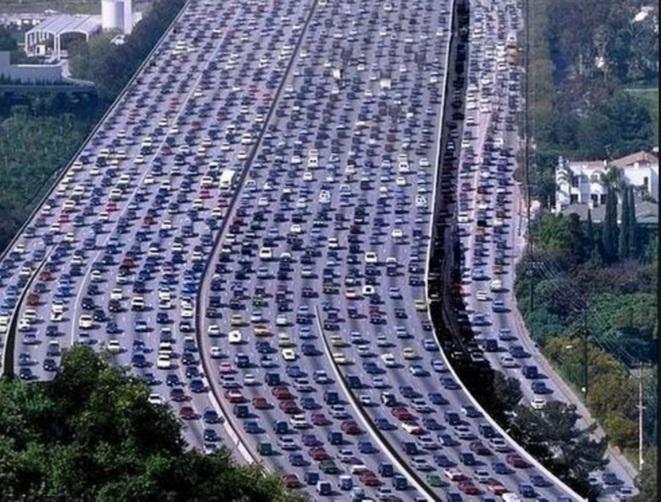 Nhìn lại những vụ tắc đường khủng khiếp nhất thế giới - 1 Nhìn lại những vụ tắc đường khủng khiếp nhất thế giới - 1